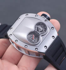 RICHARD MILLE理查德·米勒男士系列RM 053腕表 精钢表壳 银色字面 黑色橡胶表带