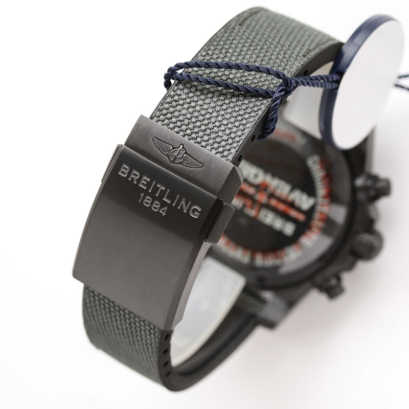 高仿百年灵复仇者系列XB0170E41I1S2自动机械腕表